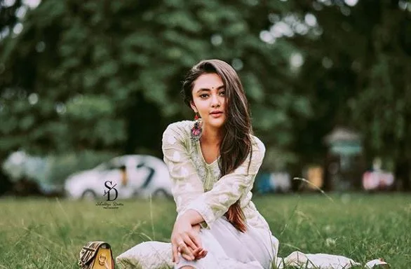 Megha Chowdhury Net Worth